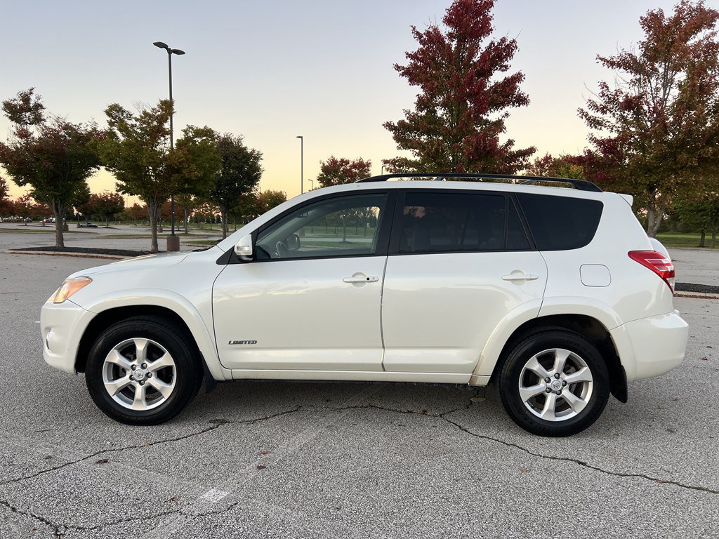 Used 2010 Toyota RAV4 Limited AWD/4WD image 2