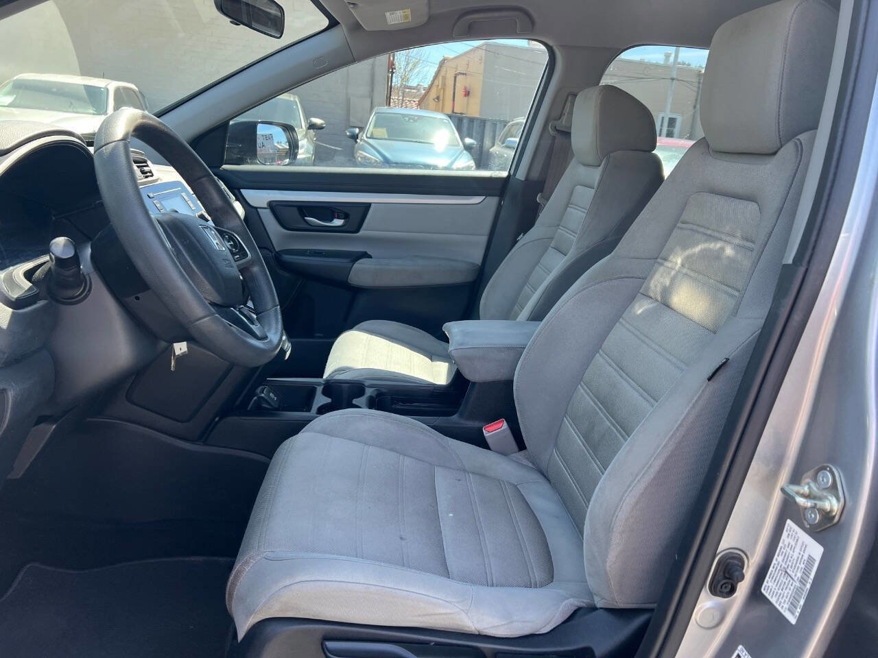 Used 2017 Honda CR-V LX image 9