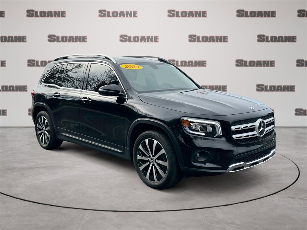 Used 2023 Mercedes-Benz GLB 250 4MATIC image 7