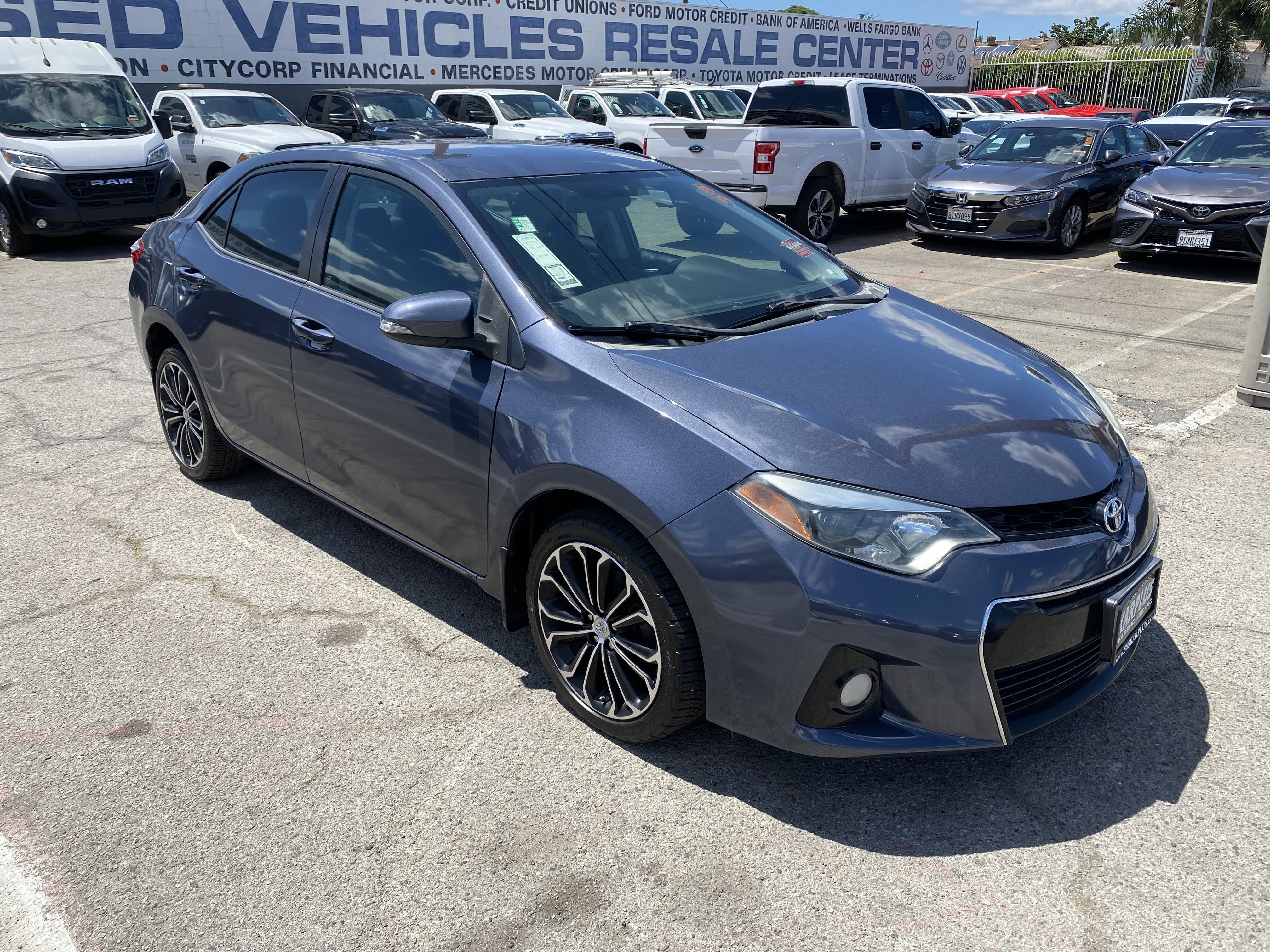 Used 2015 Toyota Corolla S FWD image 6