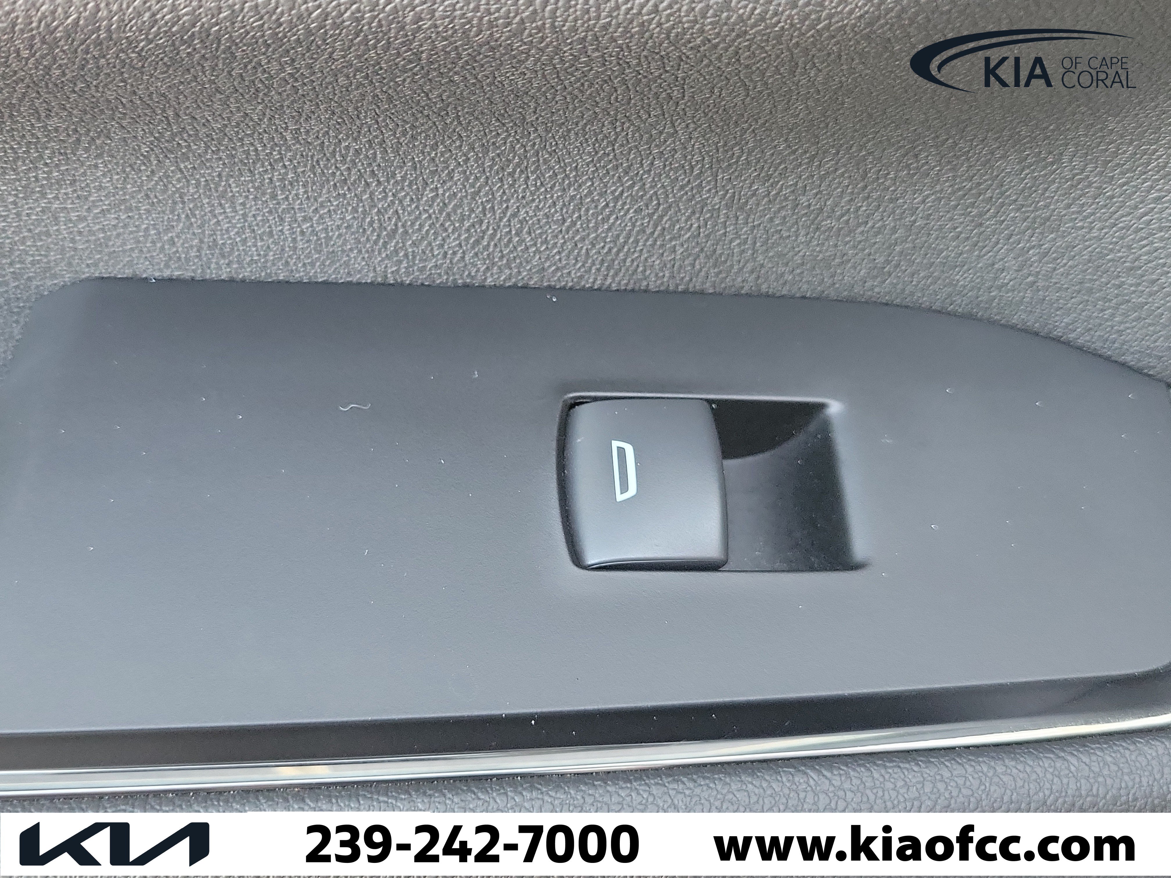 Used 2026 GMC Sierra 2500 AT4 AWD/4WD image 16