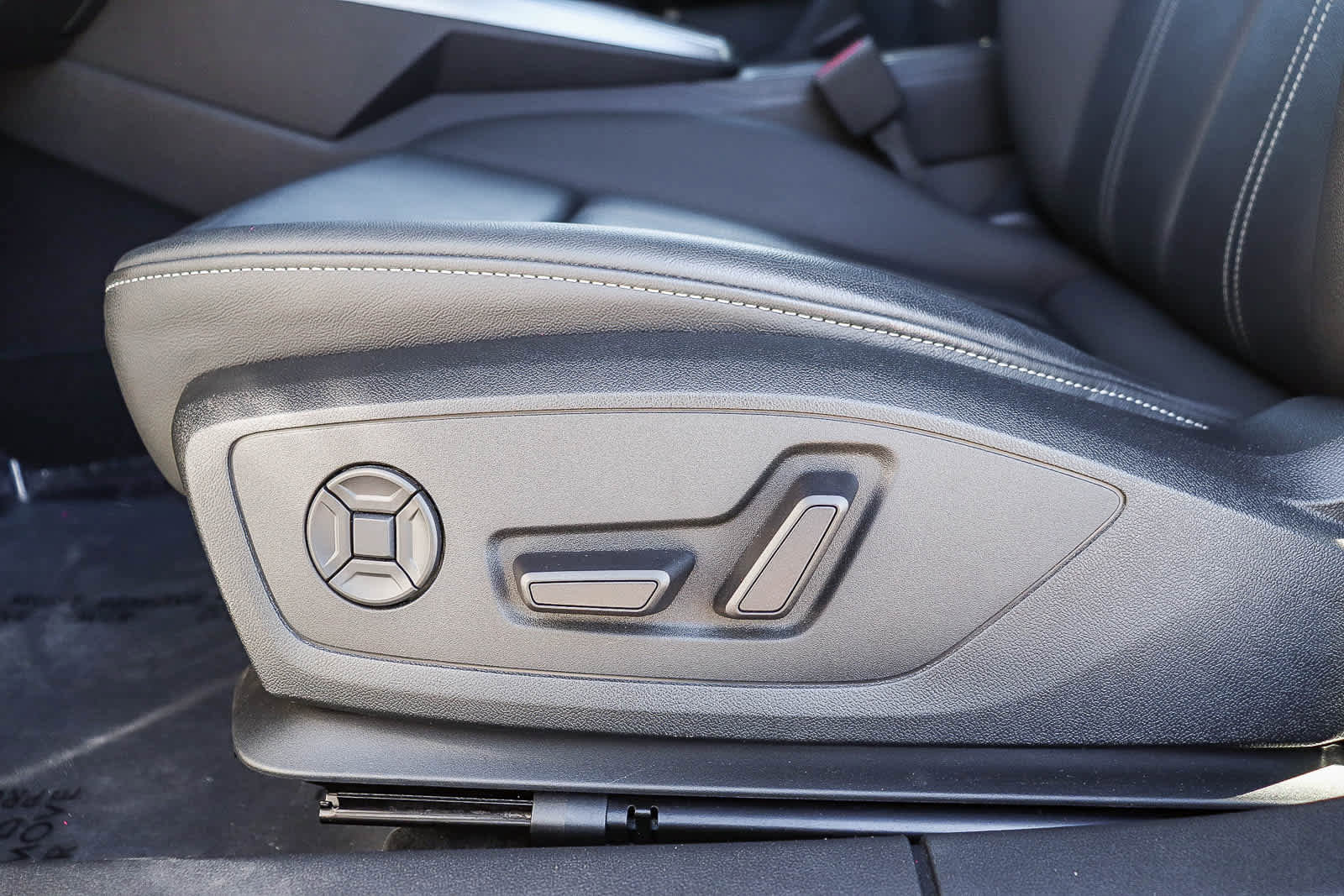 Used 2023 Audi A3 2.0T Premium w/ Convenience Package image 27