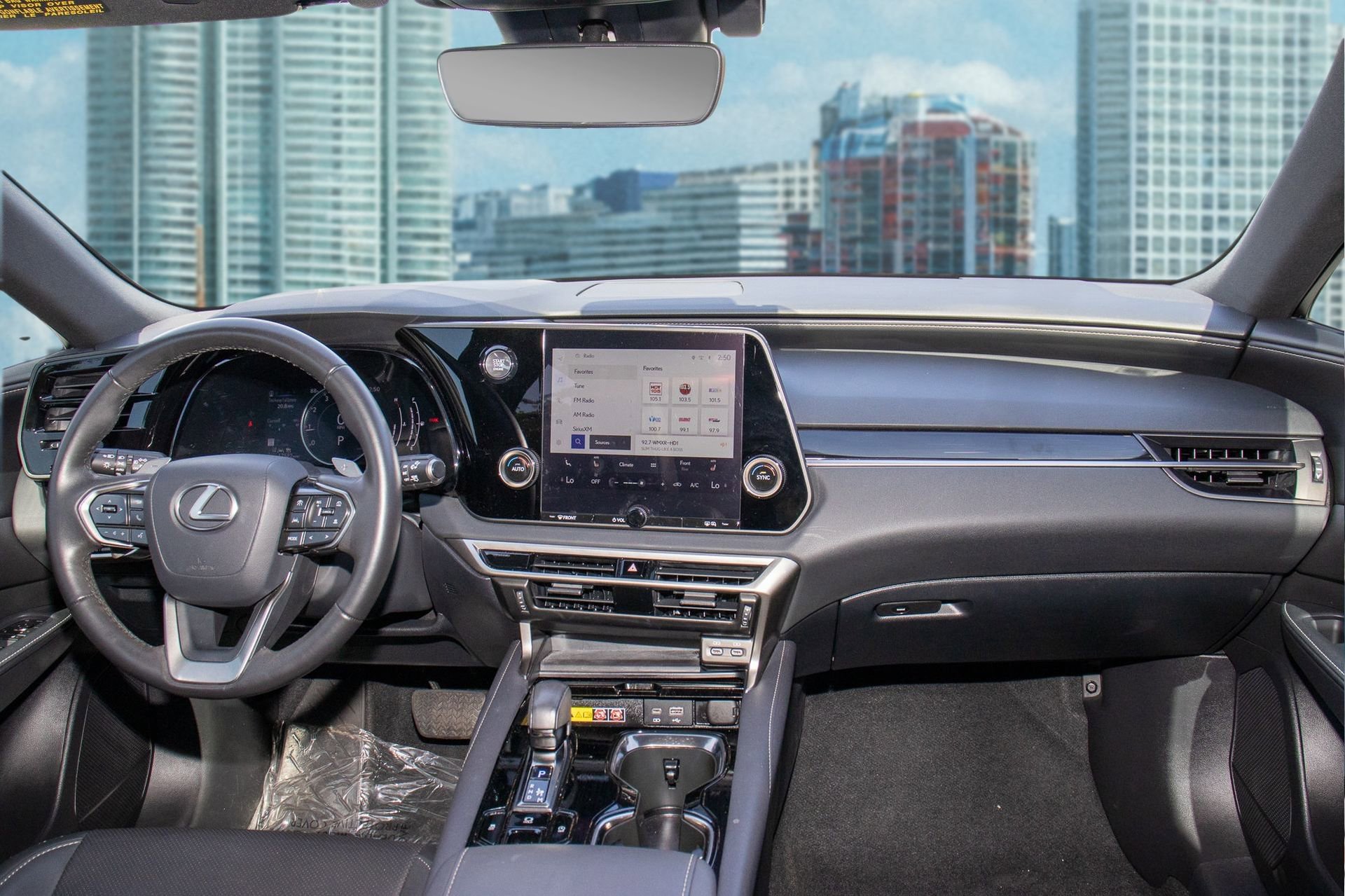 Used 2024 Lexus RX 350 FWD w/ Technology Package image 20