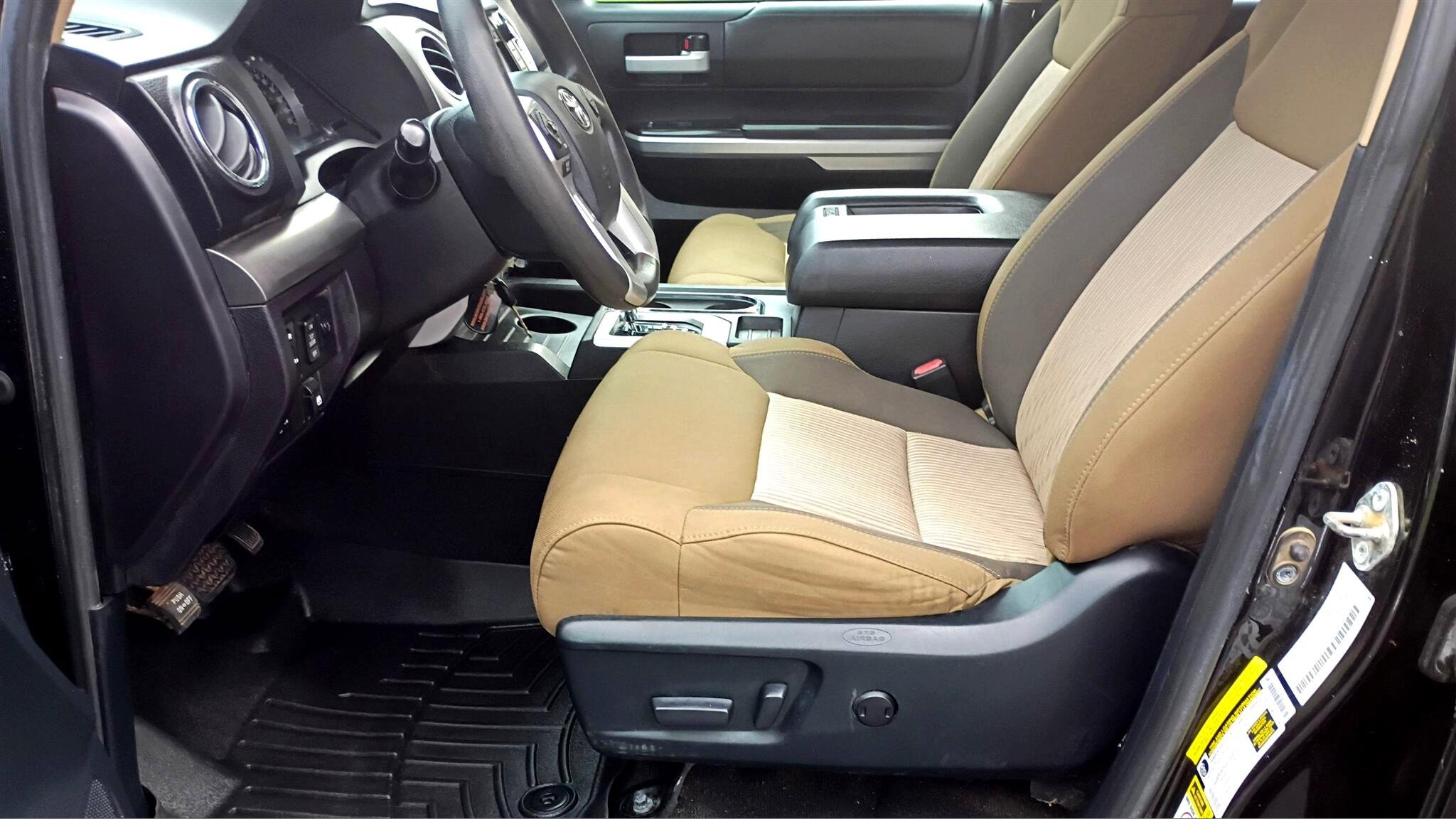 Used 2015 Toyota Tundra SR5 image 9