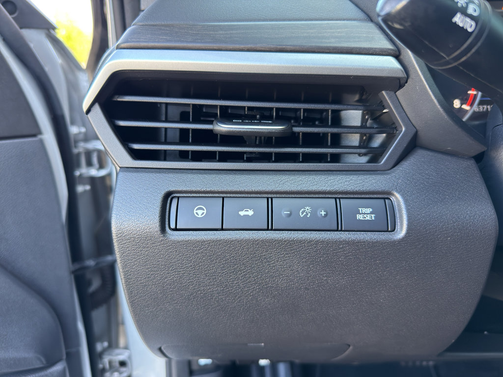 Used 2023 Nissan Altima 2.5 SL image 16