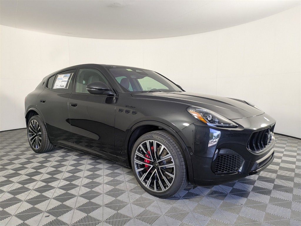 New 2025 Maserati Grecale Modena
