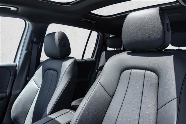 New 2026 Mercedes-Benz GLB 250 4MATIC image 23