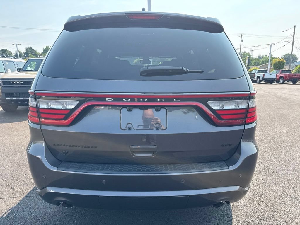 Used 2018 Dodge Durango GT w/ Blacktop Package AWD/4WD image 3