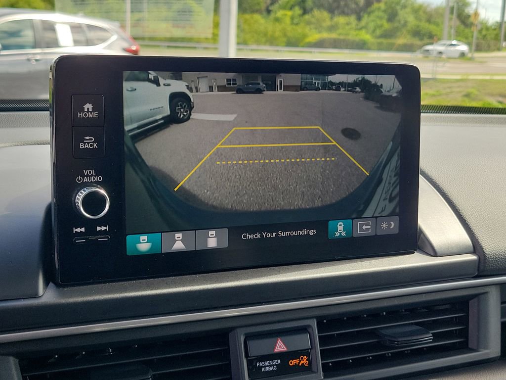 Used 2025 Honda Pilot Touring image 27