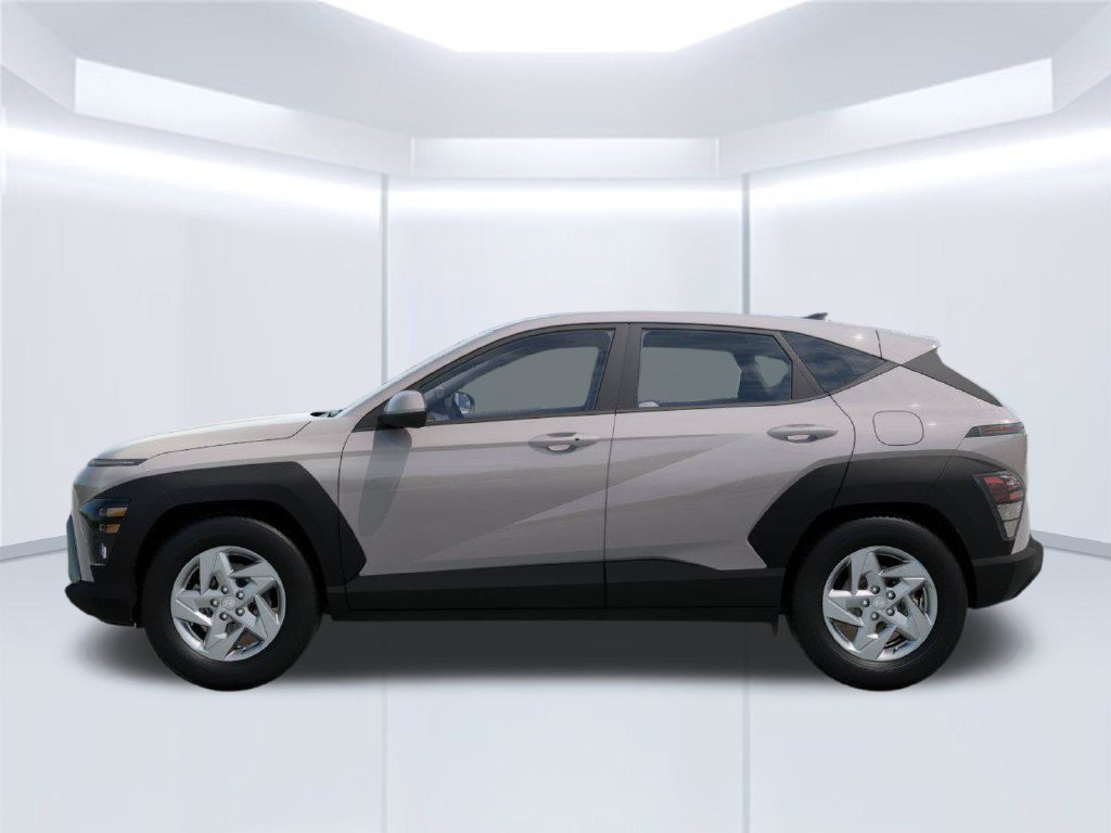 New 2027 Hyundai Kona SE FWD image 3