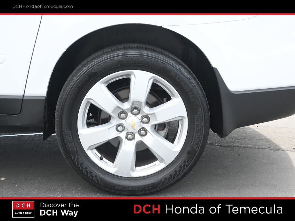 Used 2017 Chevrolet Traverse LT w/ Style and Technology Package FWD image 24
