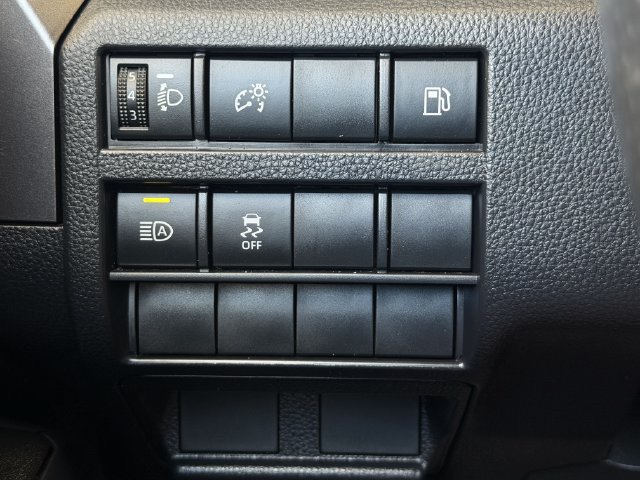 Certified 2025 Toyota 4Runner SR5 AWD/4WD image 22