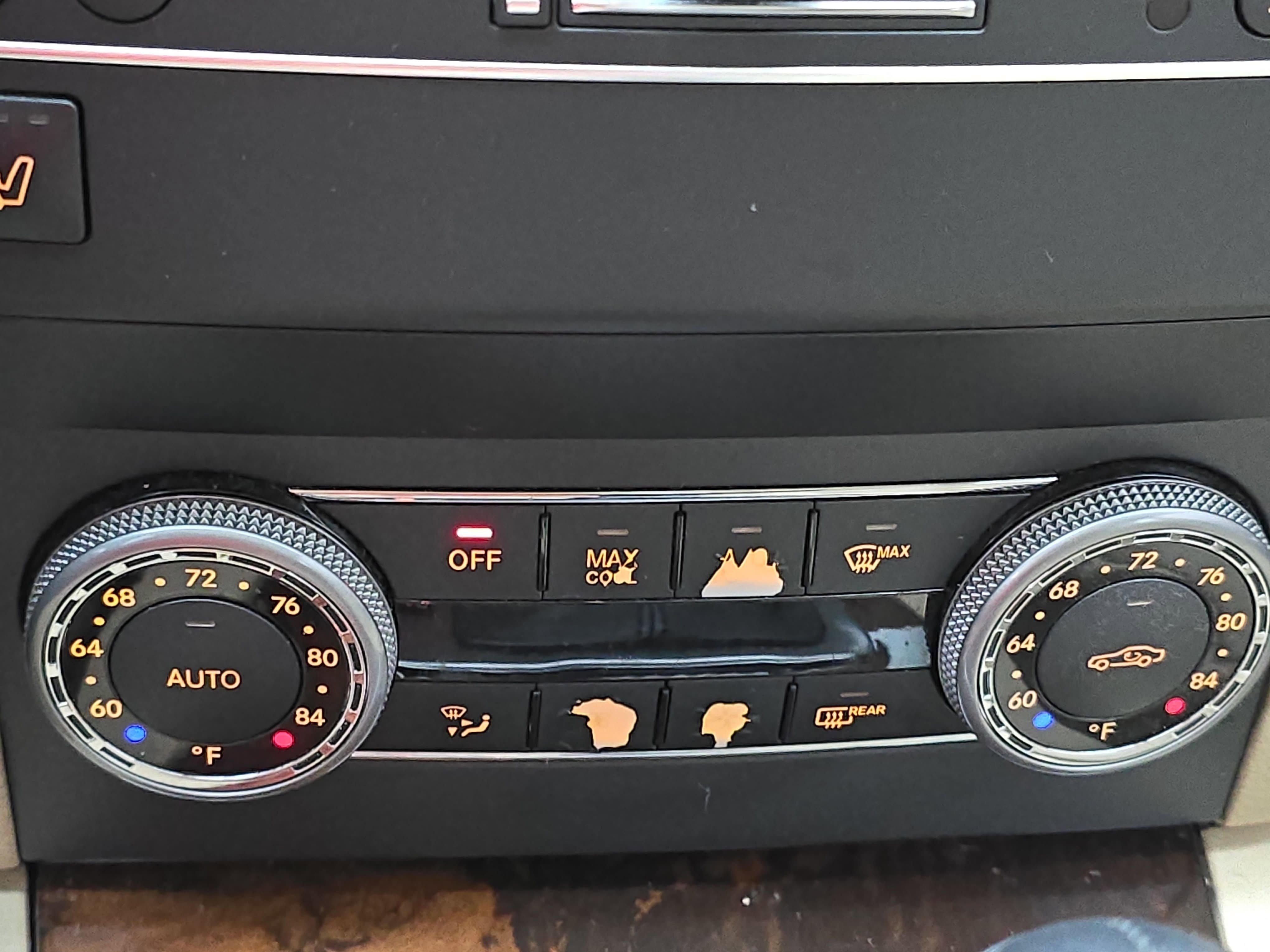 Used 2011 Mercedes-Benz GLK 350 2WD image 24