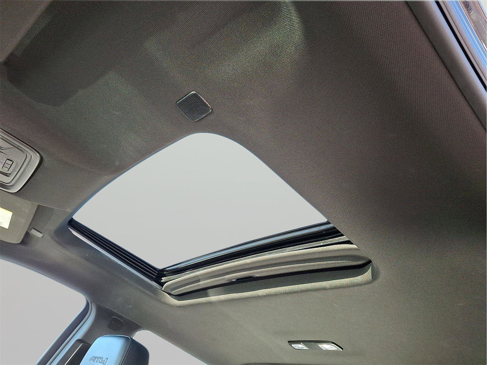 Used 2024 GMC Sierra 3500 AT4 w/ AT4 Premium Plus Package image 13