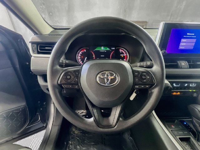 Used 2025 Toyota RAV4 LE FWD image 16