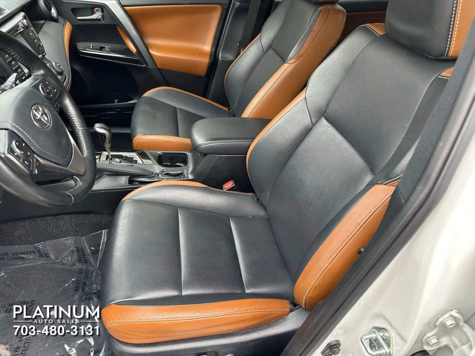 Used 2018 Toyota RAV4 SE w/ Power Extra Value Package image 13