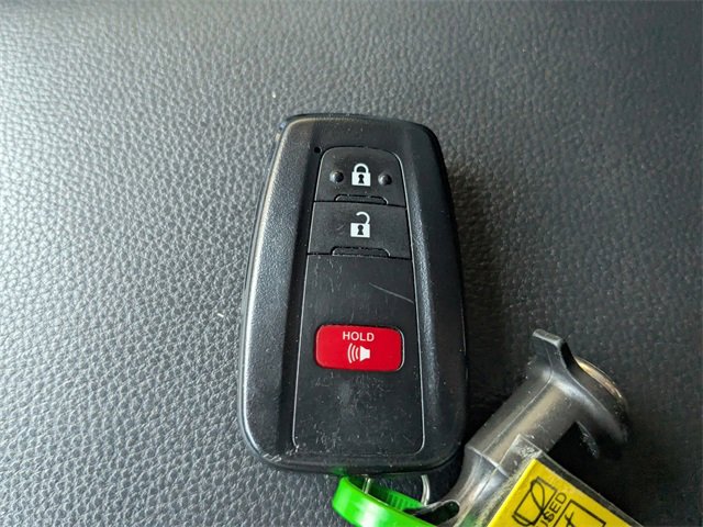 Used 2023 Toyota RAV4 AWD Hybrid image 31