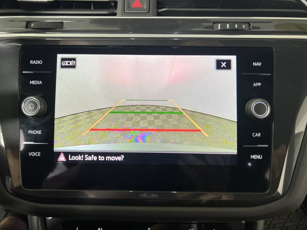 Used 2024 Volkswagen Tiguan SEL R-Line AWD/4WD image 16