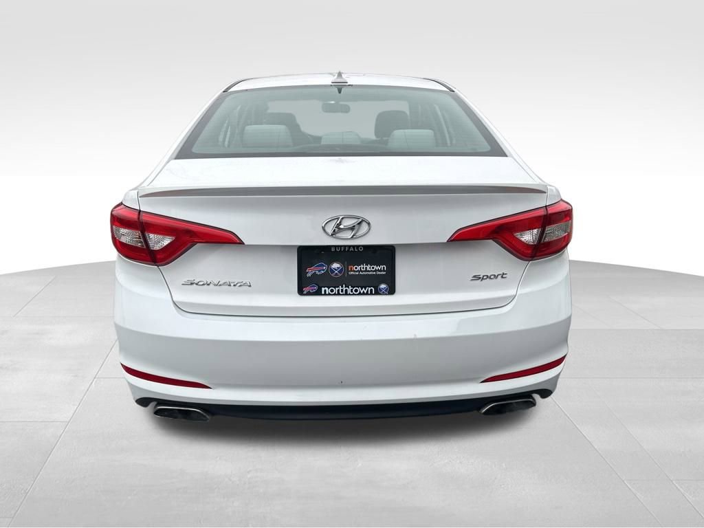 Used 2015 Hyundai Sonata Sport image 6