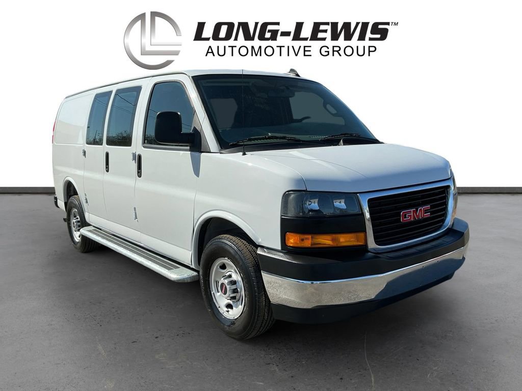 Used 2024 GMC Savana 2500 w/ Driver Convenience Package image 10