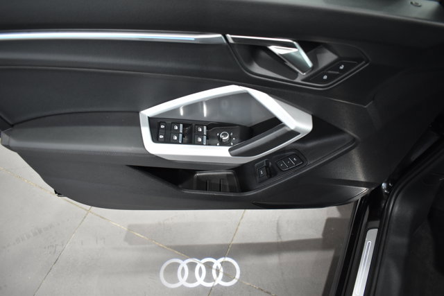 Used 2022 Audi Q3 2.0T Premium Plus w/ Premium Plus Package image 31