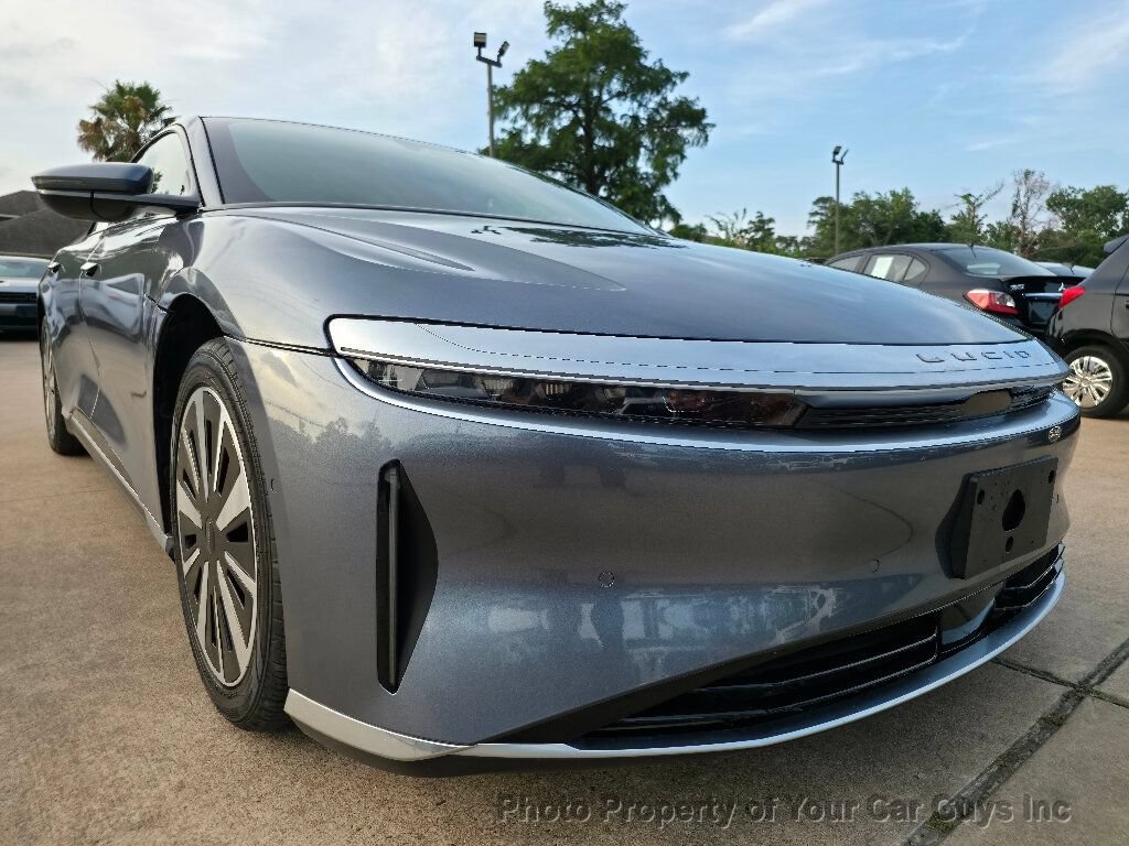 Used 2024 Lucid Air Pure RWD image 18