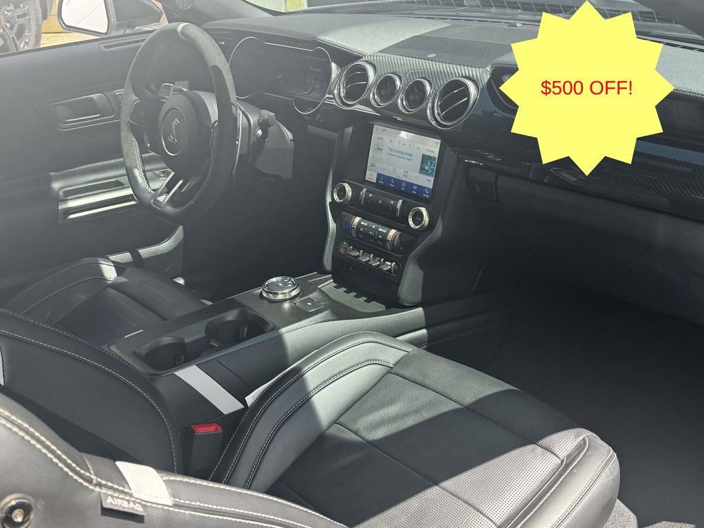 Used 2021 Ford Mustang Shelby GT500 w/ Technology Package RWD image 14