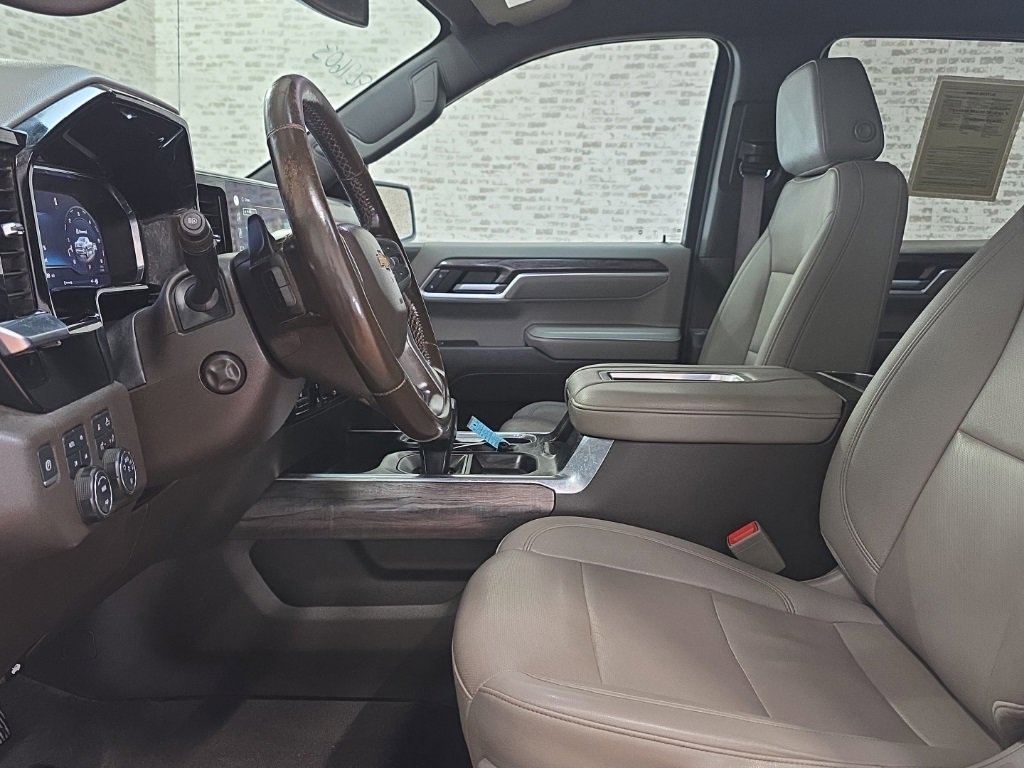 Used 2022 Chevrolet Silverado 1500 LTZ w/ LTZ Convenience Package II image 29