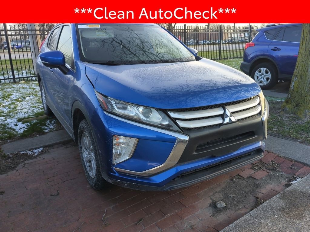 Used 2018 Mitsubishi Eclipse Cross ES image 3