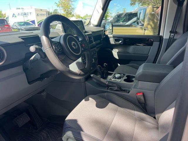 Used 2025 INEOS Grenadier Station Wagon AWD/4WD image 7