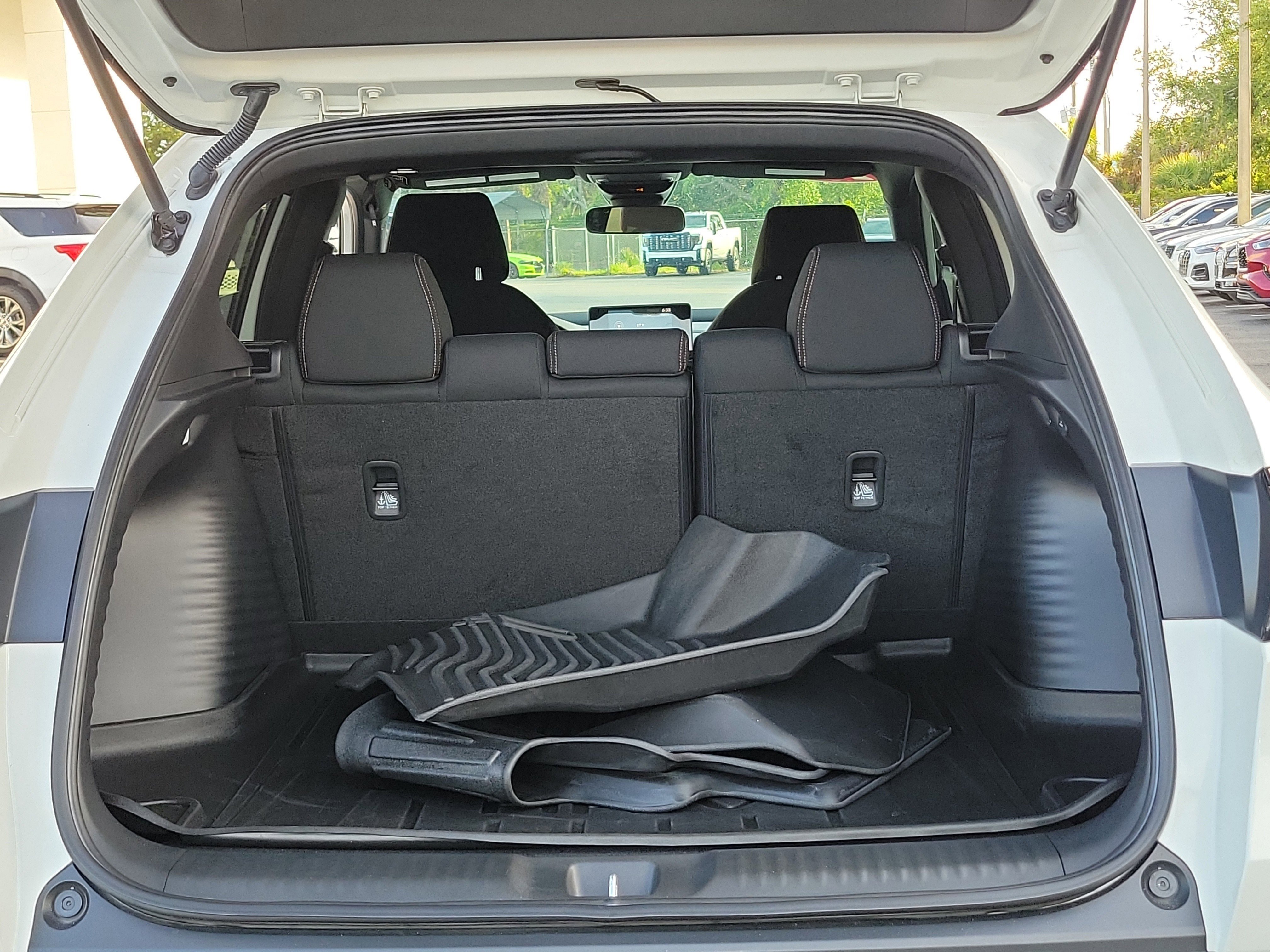 Used 2024 Honda HR-V Sport image 10