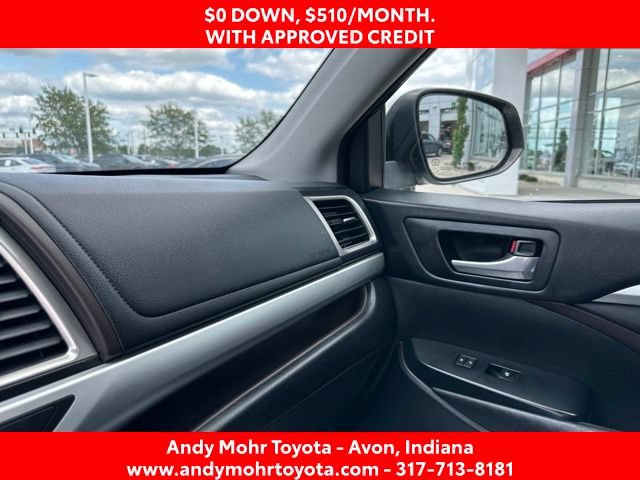 Used 2018 Toyota Highlander XLE FWD image 29