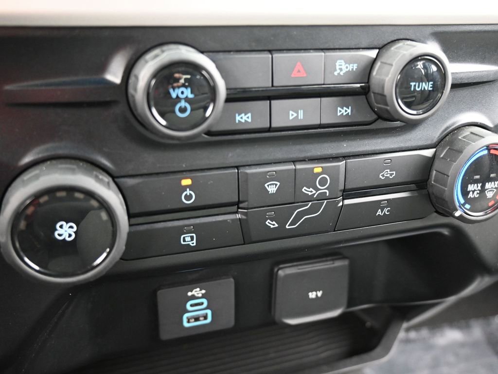 Used 2025 Ford F250 XLT image 26