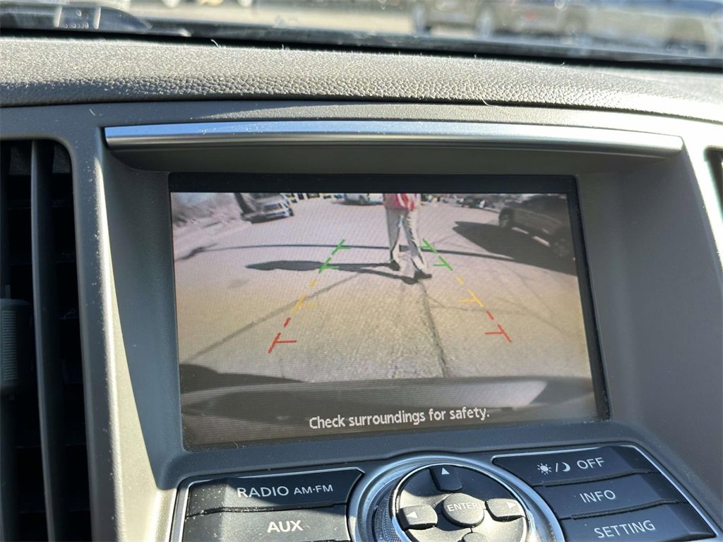 Used 2013 INFINITI G37 Journey w/ Premium Pkg image 4