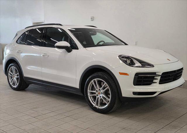 Used 2023 Porsche Cayenne AWD/4WD image 9