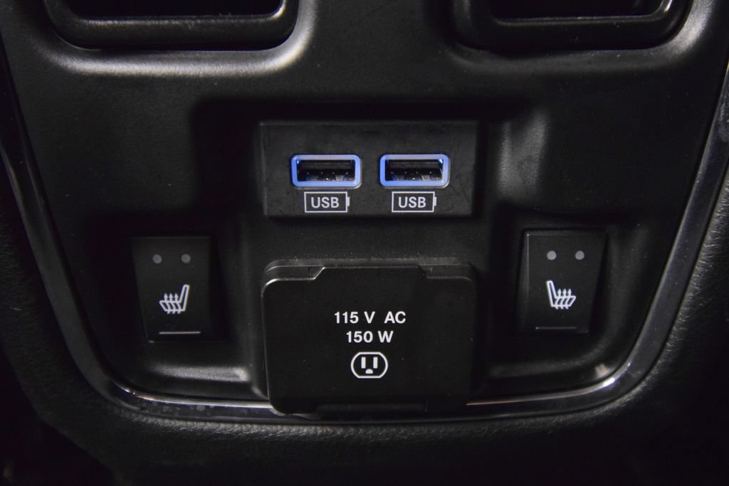 Used 2021 Jeep Grand Cherokee Overland AWD/4WD image 42