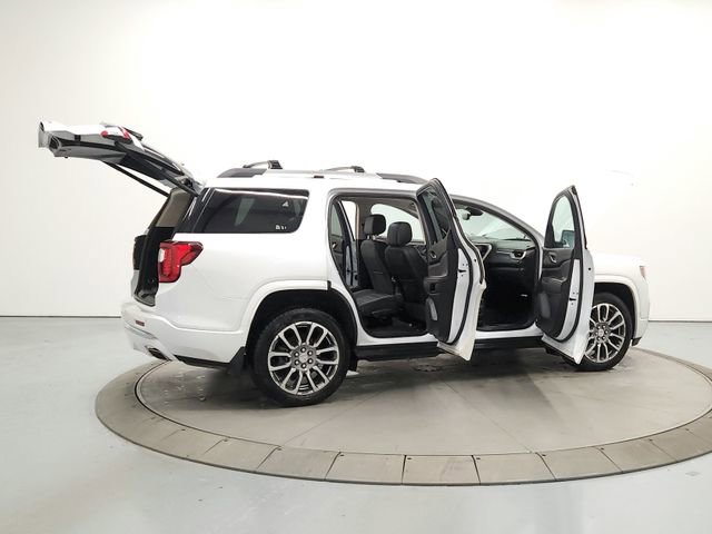 Used 2023 GMC Acadia Denali w/ Denali Ultimate Package AWD/4WD image 15