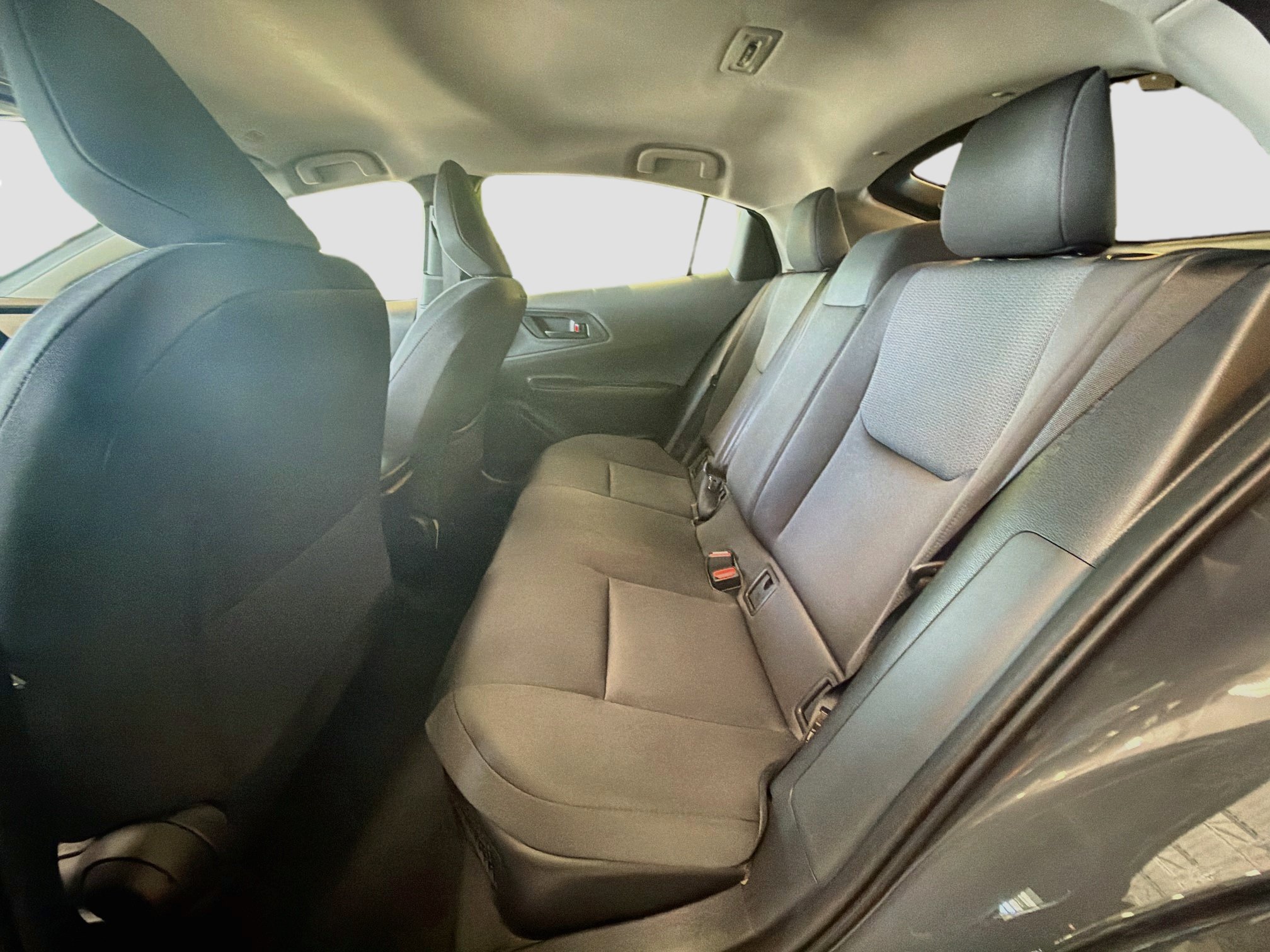 Used 2026 Toyota Prius LE FWD image 26