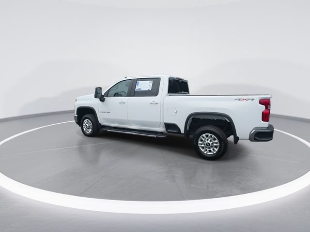Used 2025 Chevrolet Silverado 2500 LT w/ Convenience Package AWD/4WD image 6