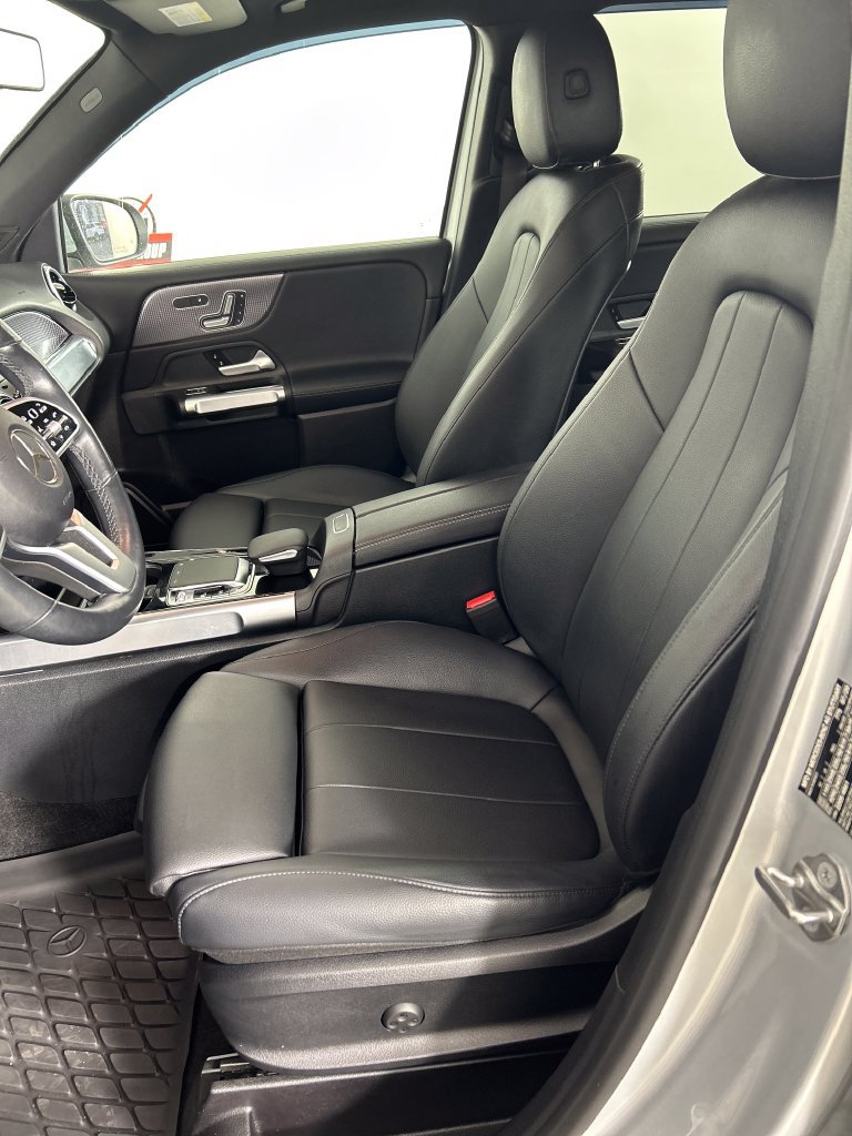 Used 2020 Mercedes-Benz GLB 250 4MATIC image 11