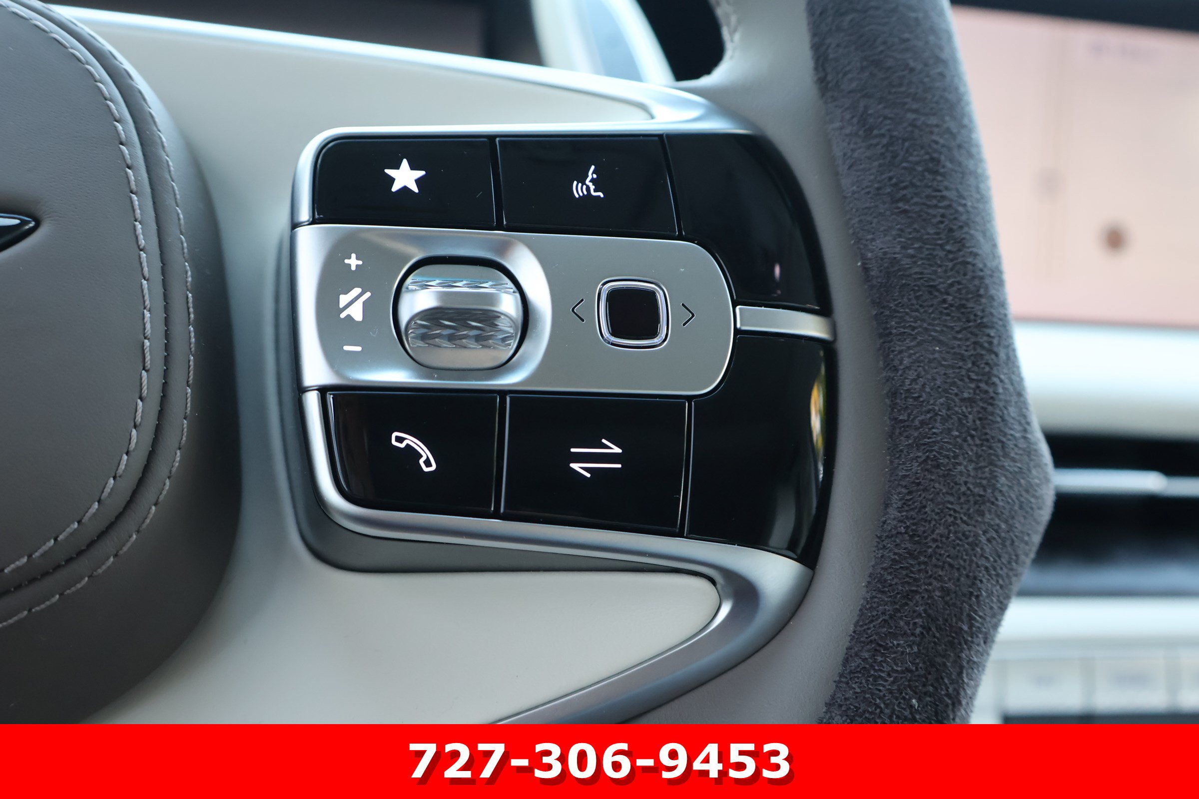 Used 2025 Genesis G90 3.5T AWD/4WD image 23
