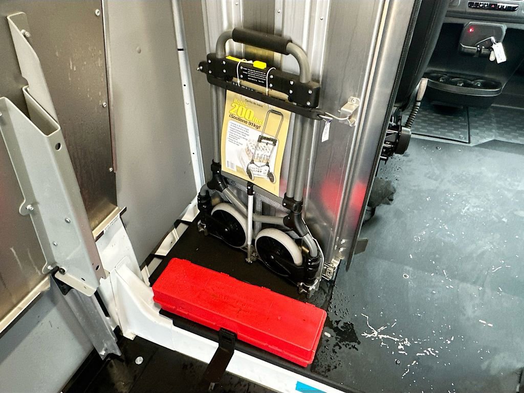 Used 2024 RAM ProMaster 3500 w/ Delivery Van Package image 38