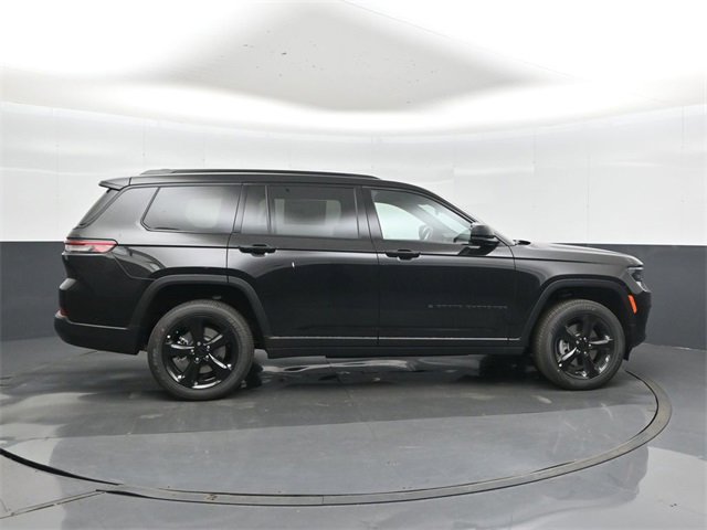 New 2025 Jeep Grand Cherokee L Altitude image 7