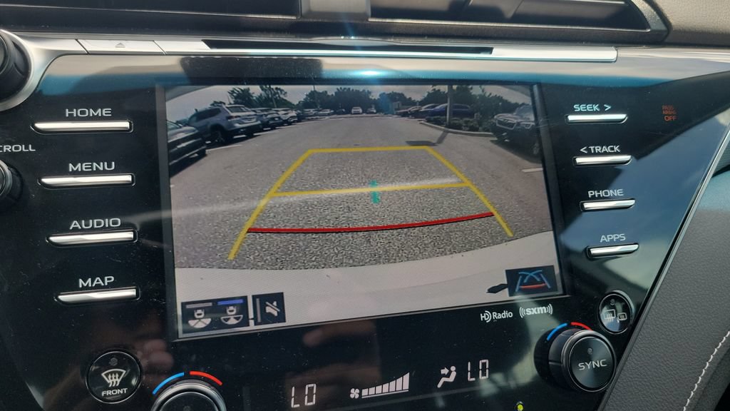 Used 2020 Toyota Camry XSE FWD image 18