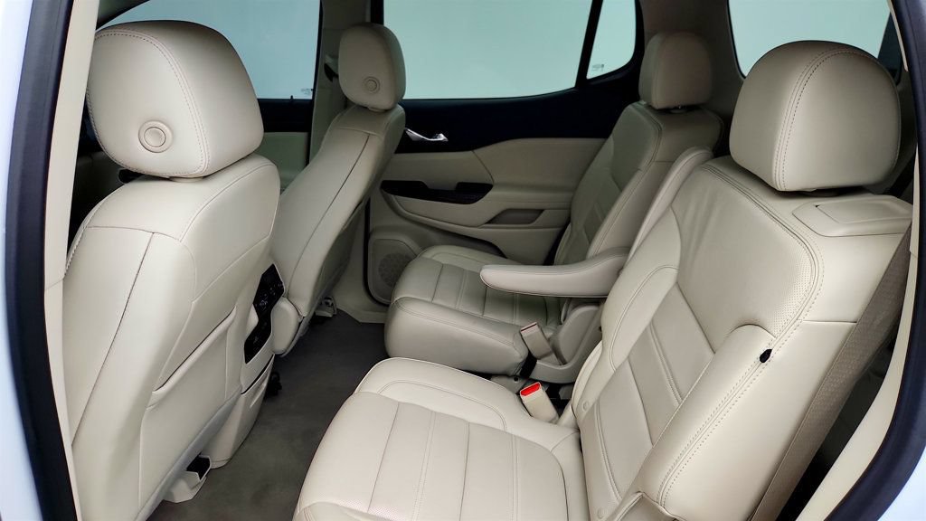 Used 2023 GMC Acadia Denali AWD/4WD image 20