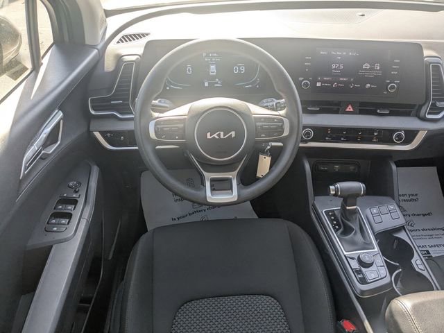 Used 2025 Kia Sportage LX image 27