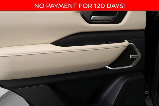 New 2025 Nissan Armada Platinum image 28