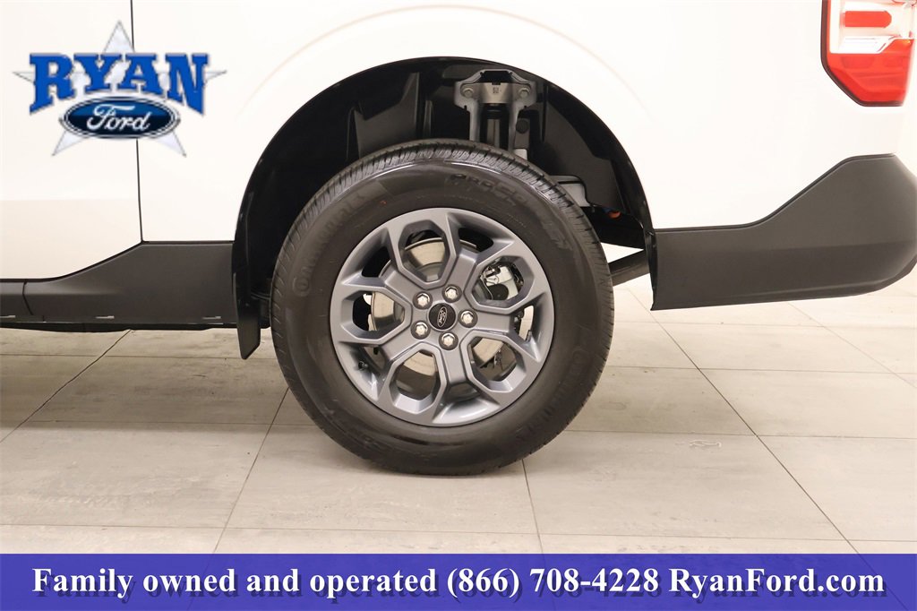 New 2025 Ford Maverick XLT w/ XLT Luxury Package image 31