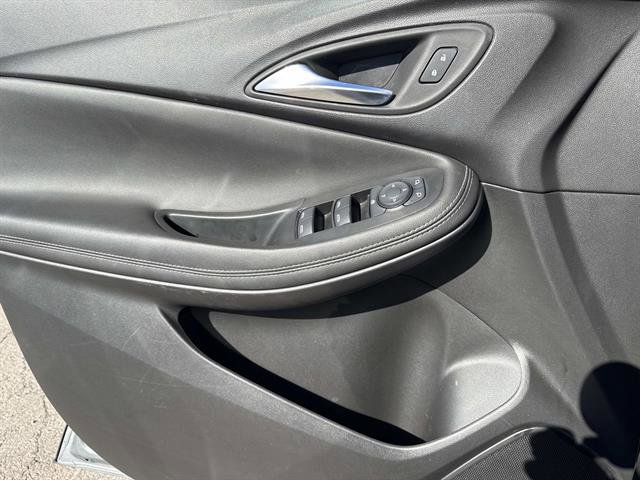 Used 2023 Buick Encore GX Preferred w/ Cold Weather Comfort Package image 7