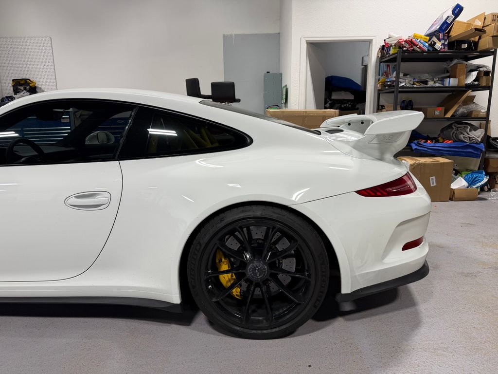 Used 2014 Porsche 911 GT3 RWD image 7